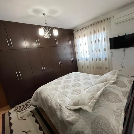 Center With View One Bedroom Апартаменты