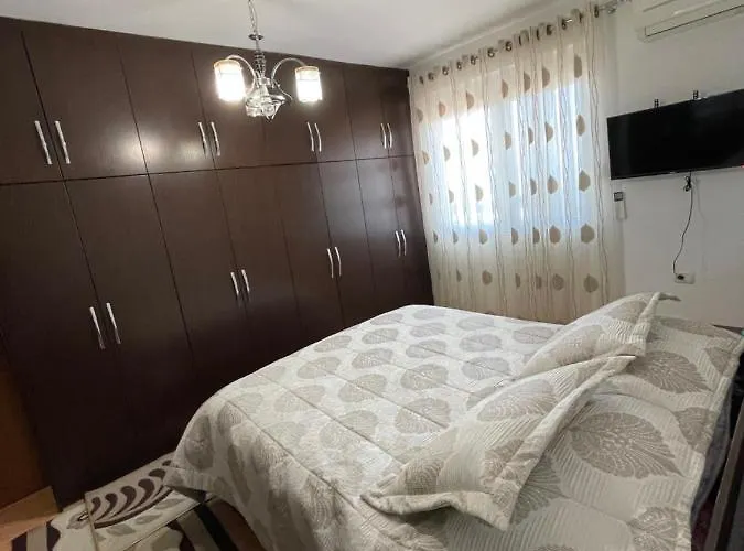Center With View One Bedroom Appartement
